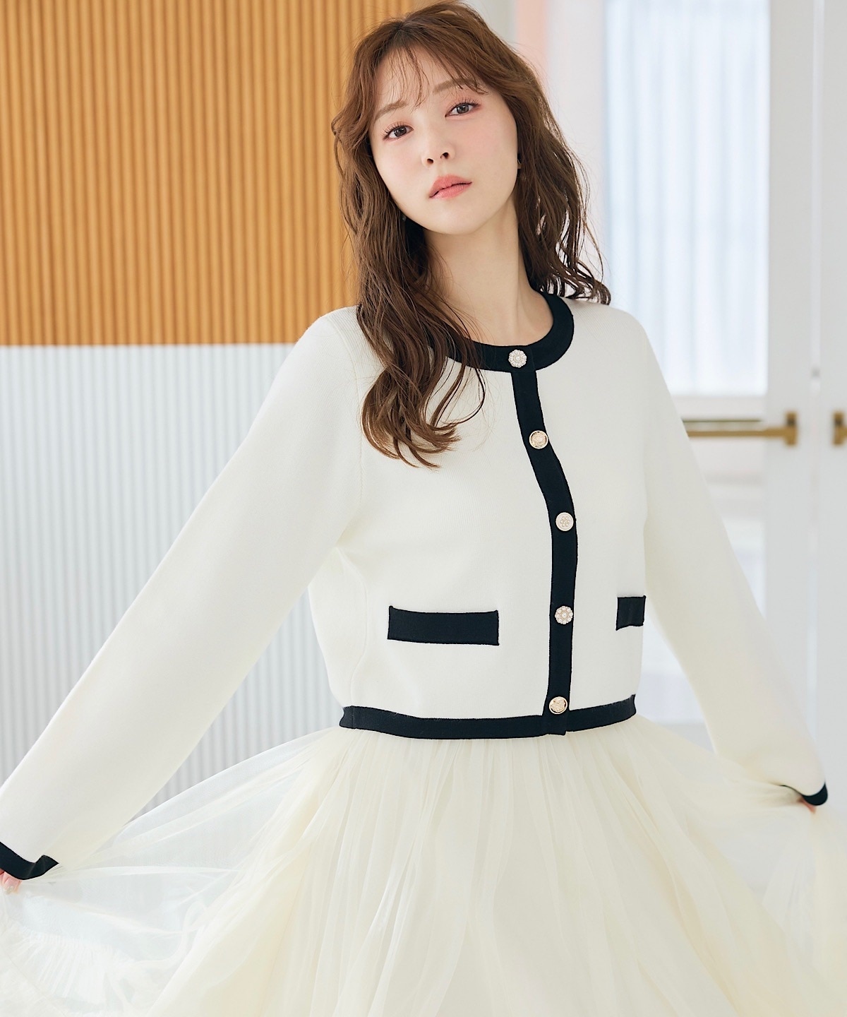 バイカラーマルチボタンニットジャケット