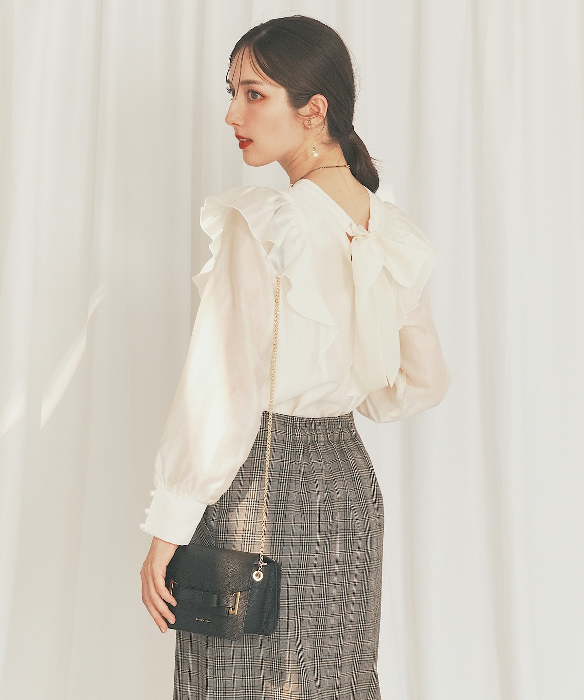 2WAYシアーフリルボウタイブラウス