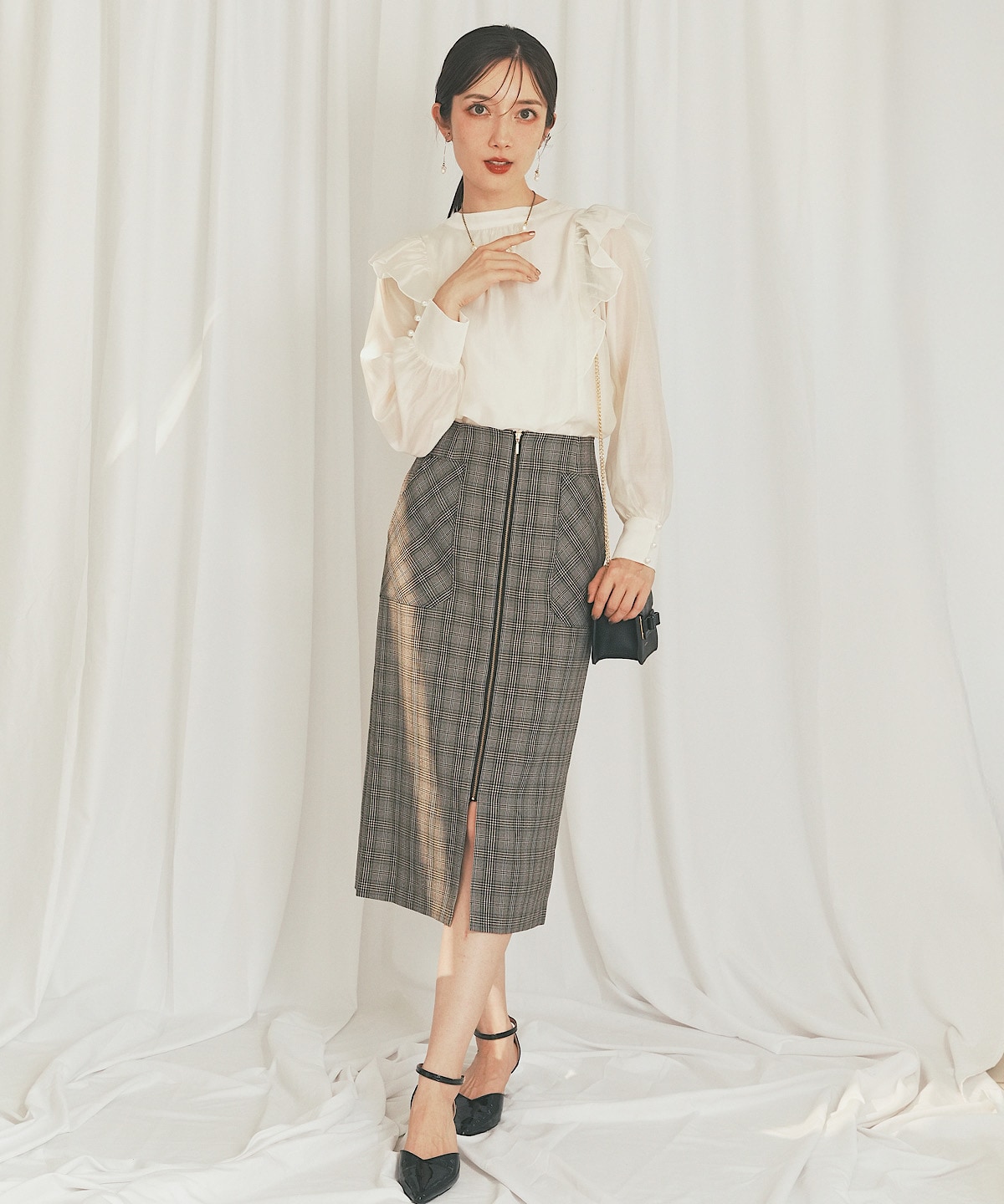 2WAYシアーフリルボウタイブラウス