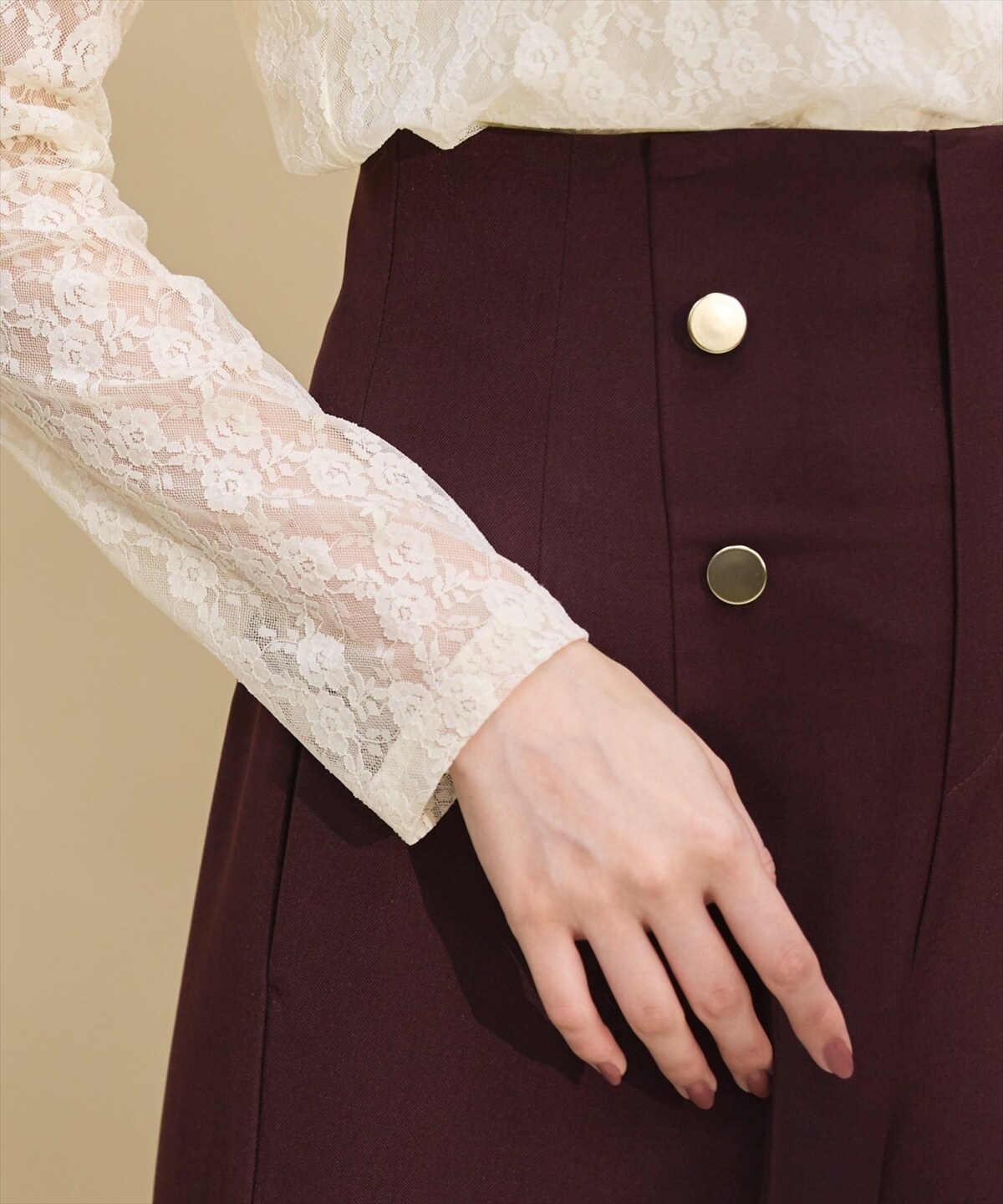 ストレッチレースプルオーバー