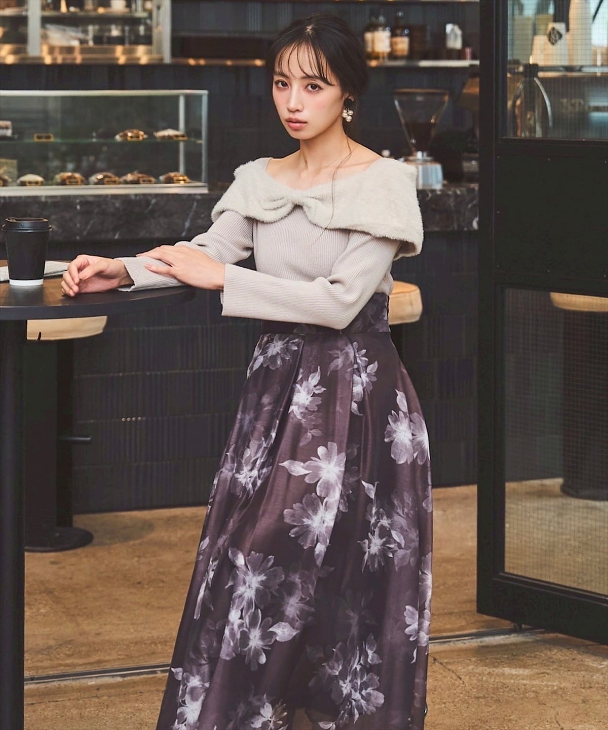 リボンオフショルフェザーニット