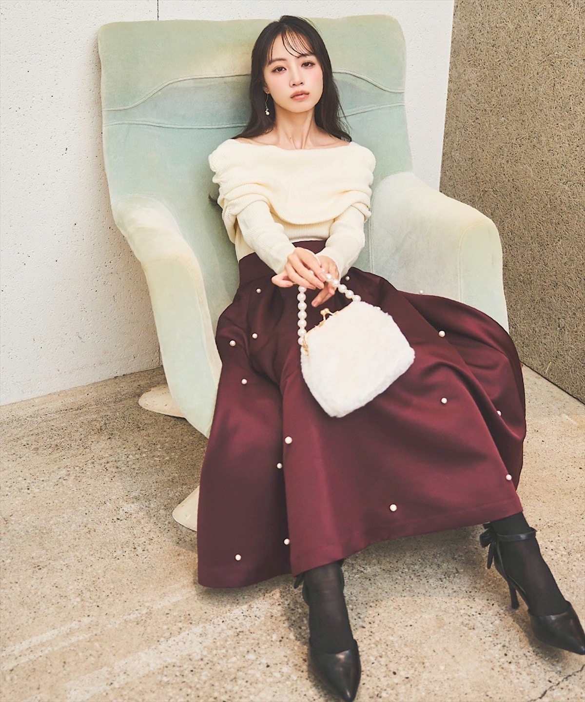 サイドギャザーオフショルニット