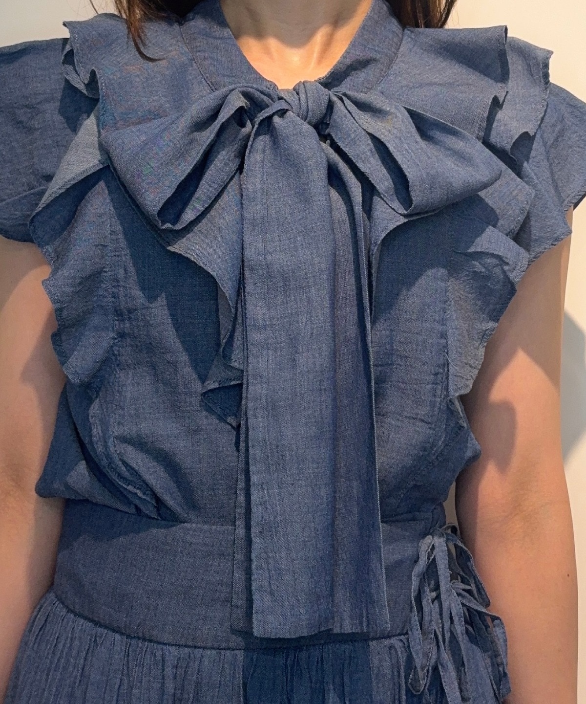 【4/24(Fri)発売】シアーデニムブラウス