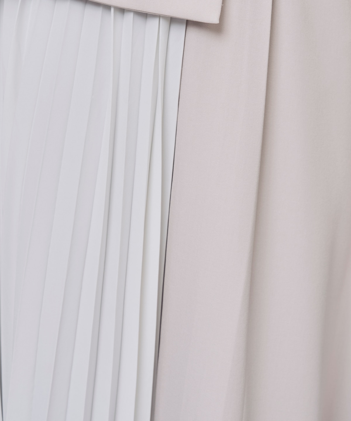 【1/23(Fri)発売】トレンチディテールワンピース