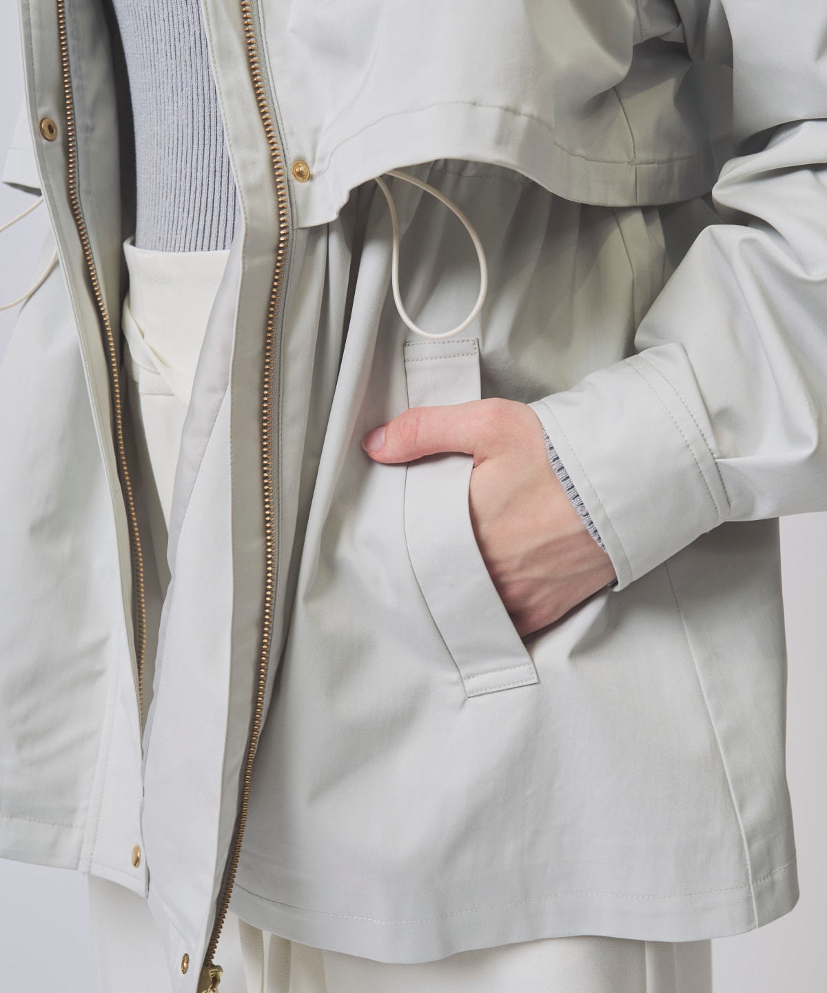 【2/20(Fri)発売】ミドル丈マウンテンパーカー