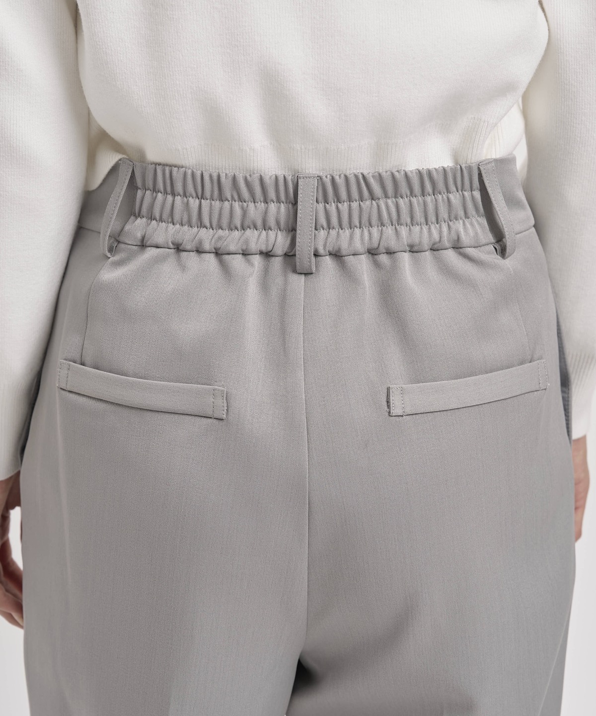美シルエットセンタープレスフレアパンツ