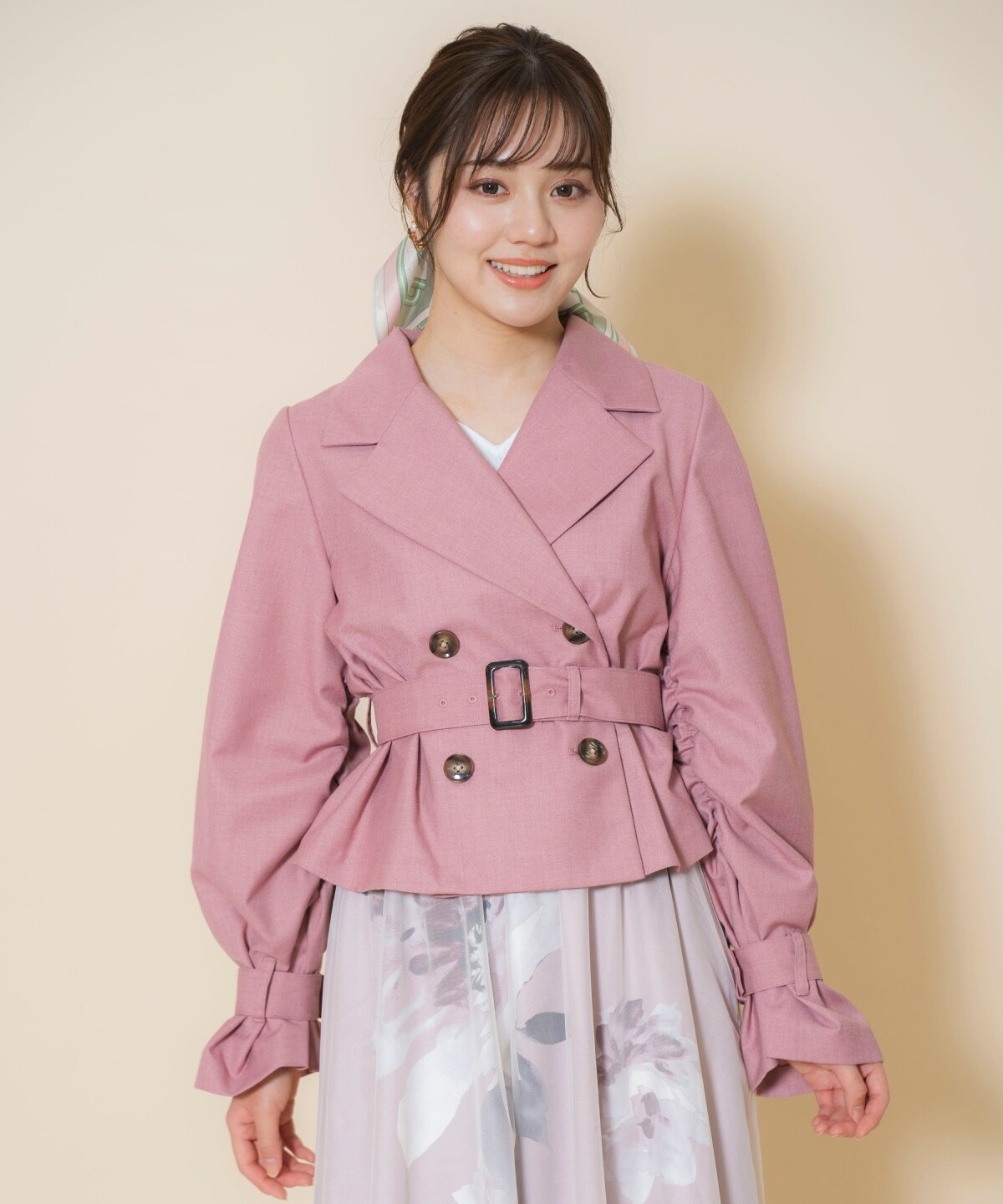 ギャザー袖ショートトレンチ