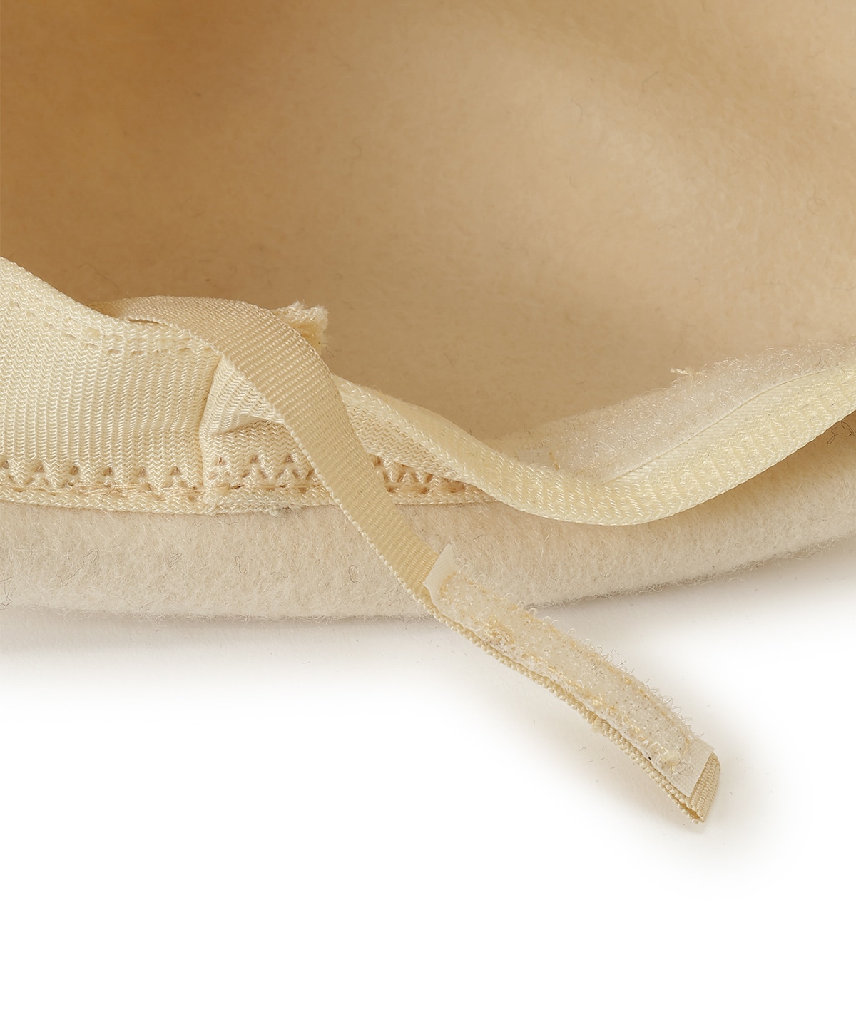 ベルト付きウールハット