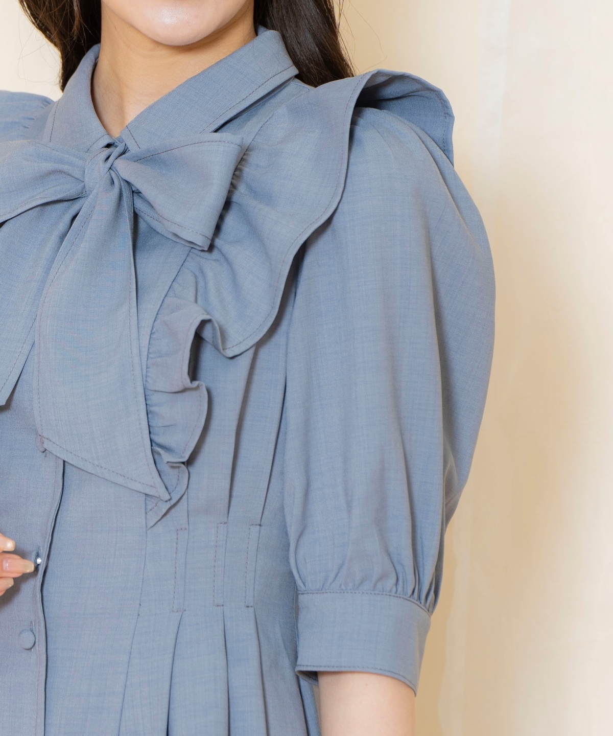 タックウエストフリルシャツワンピース