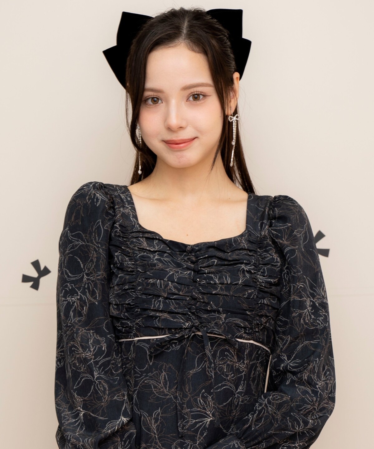 フラワープリントギャザーフレアワンピース