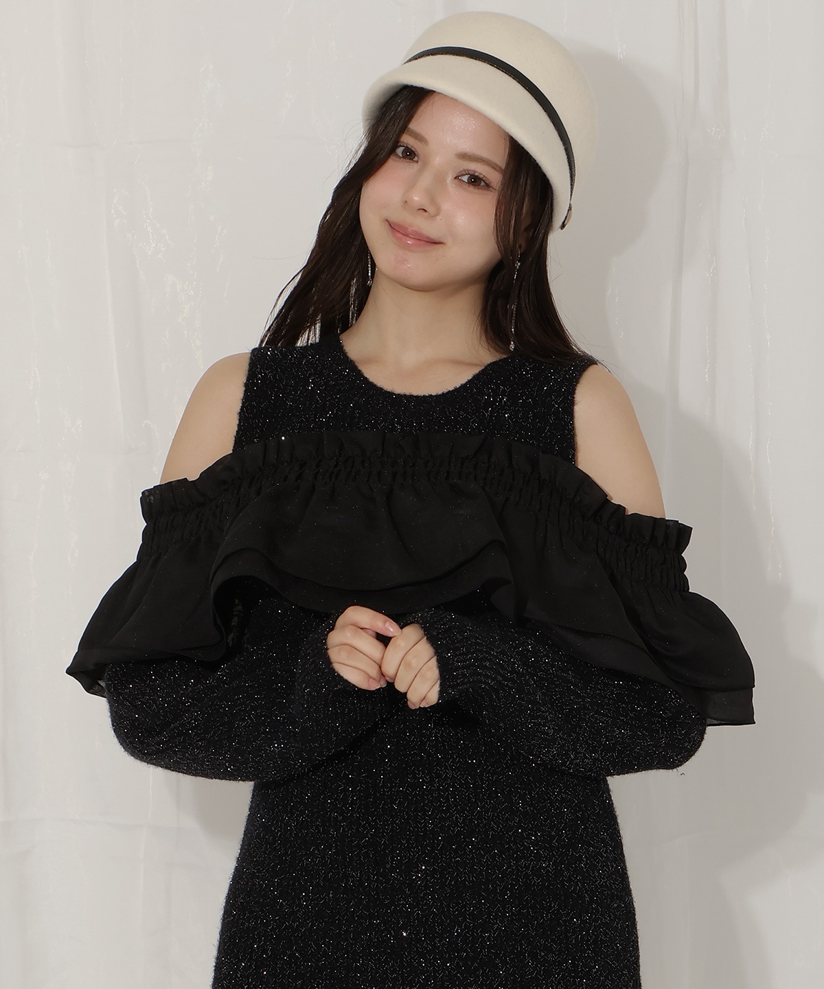 バックリボンオフショルニットワンピース