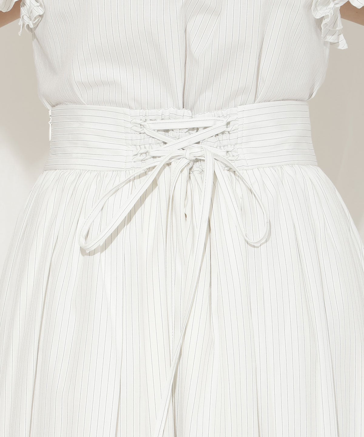 バックレースアップストライプスカート