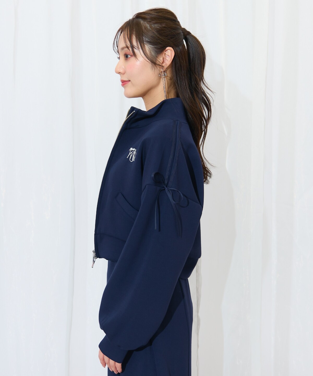 ロゴ刺繍リボントラックジャケット