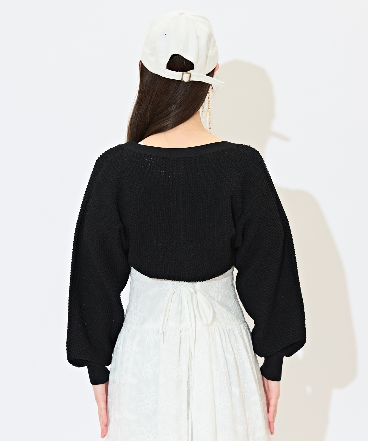 ショート丈柄編みボレロ