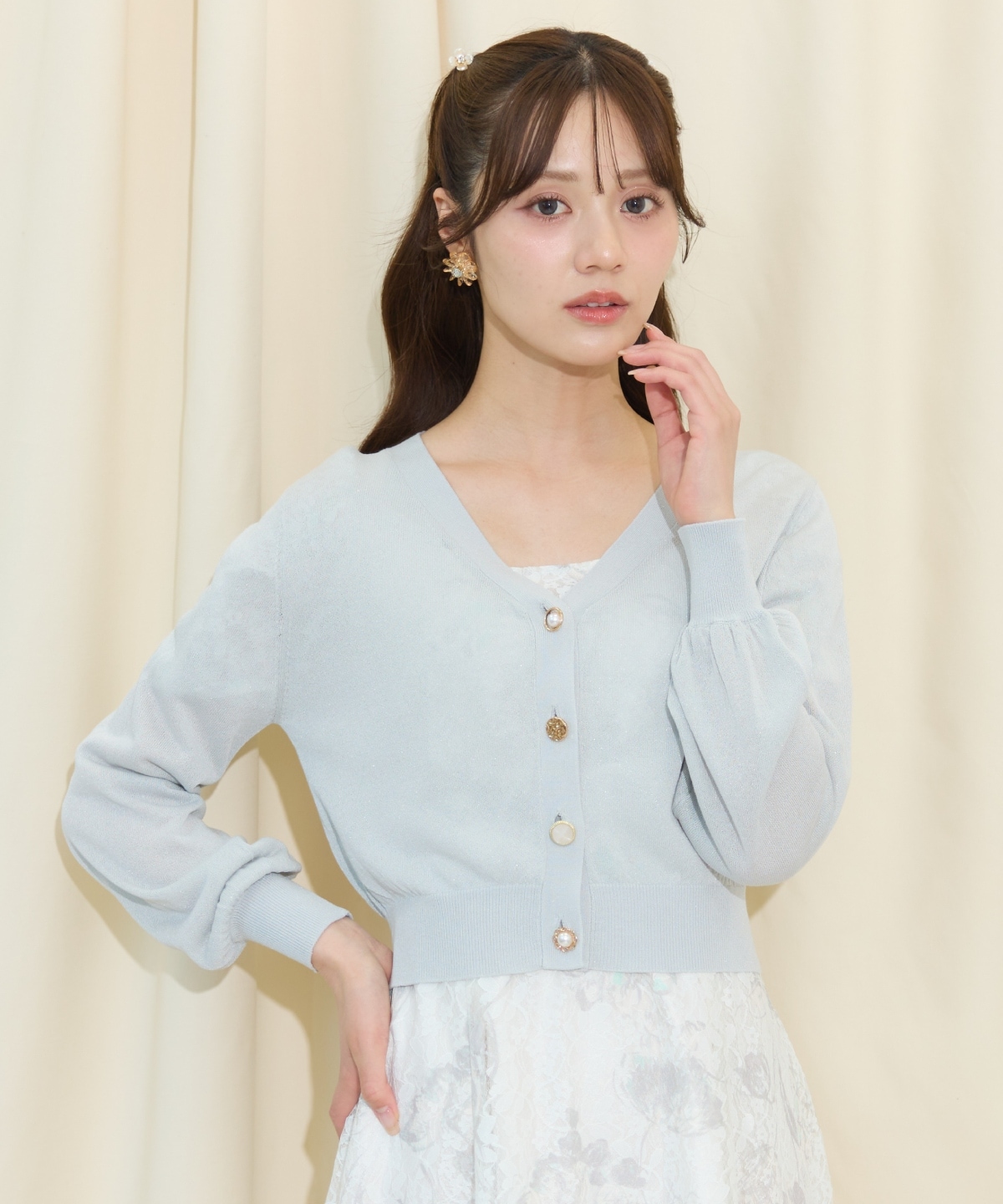アソートボタンシアーカーディガン