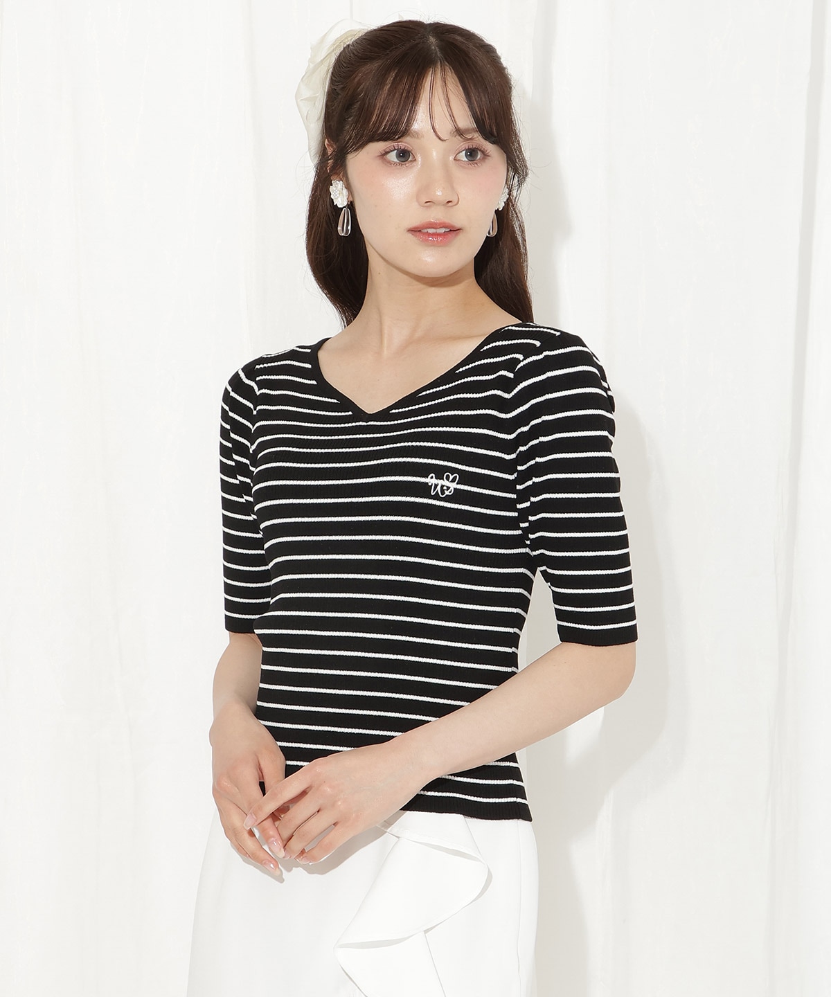 ハートネックニットプルオーバー