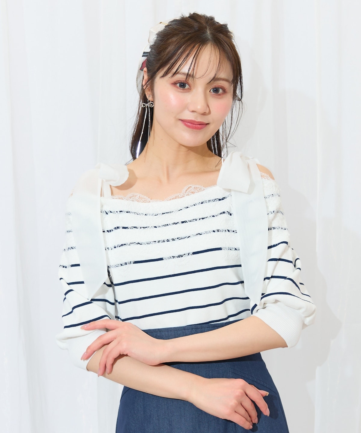 レーストリミング肩リボンニット