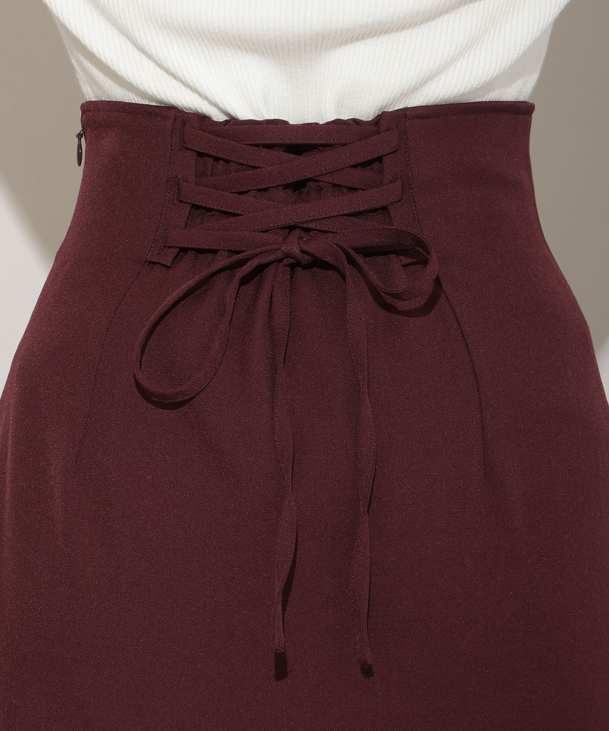 ボリュームヘムティアードスカート