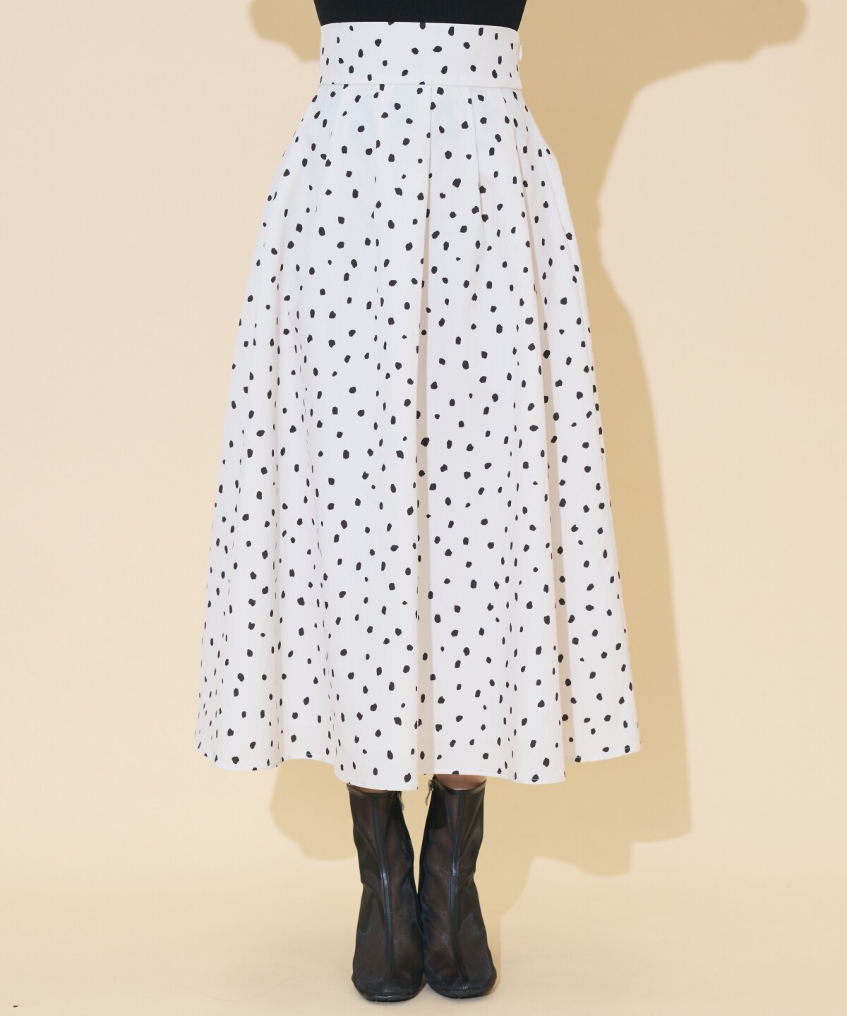 ダルメシアンプリントボリュームタックスカート