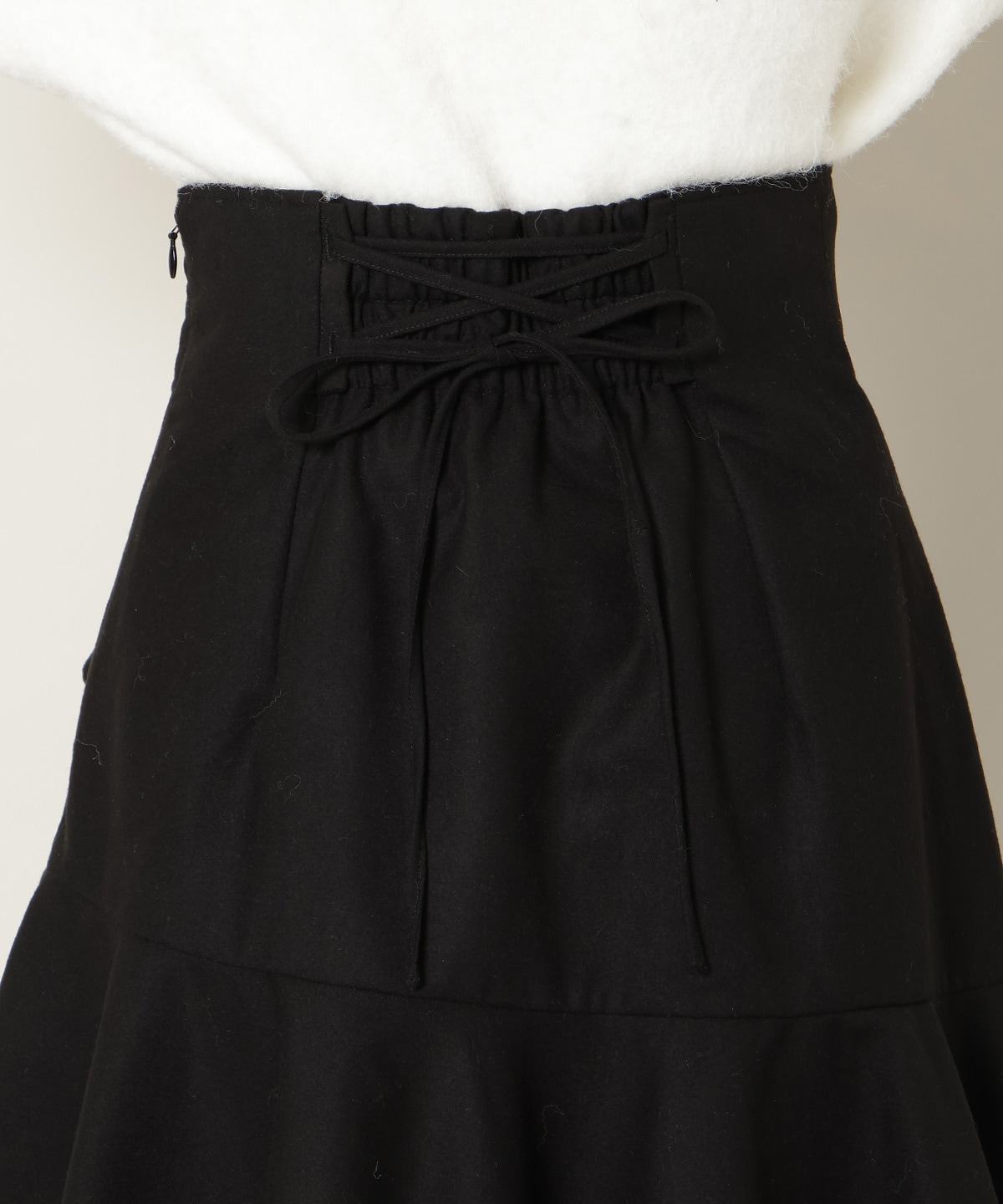 アシメラッフルフリルミニスカート