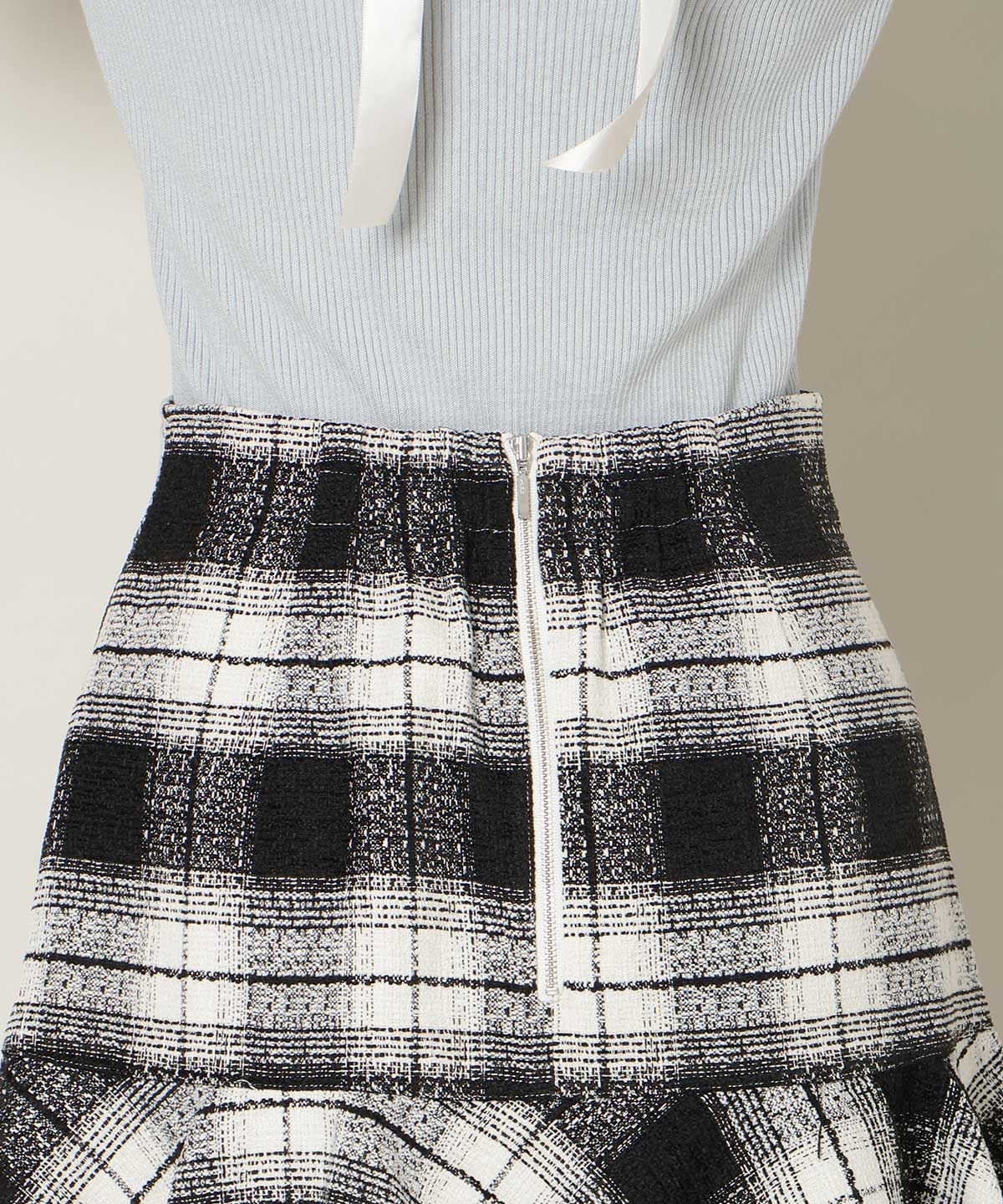 ヘムフレアツイードミニスカート