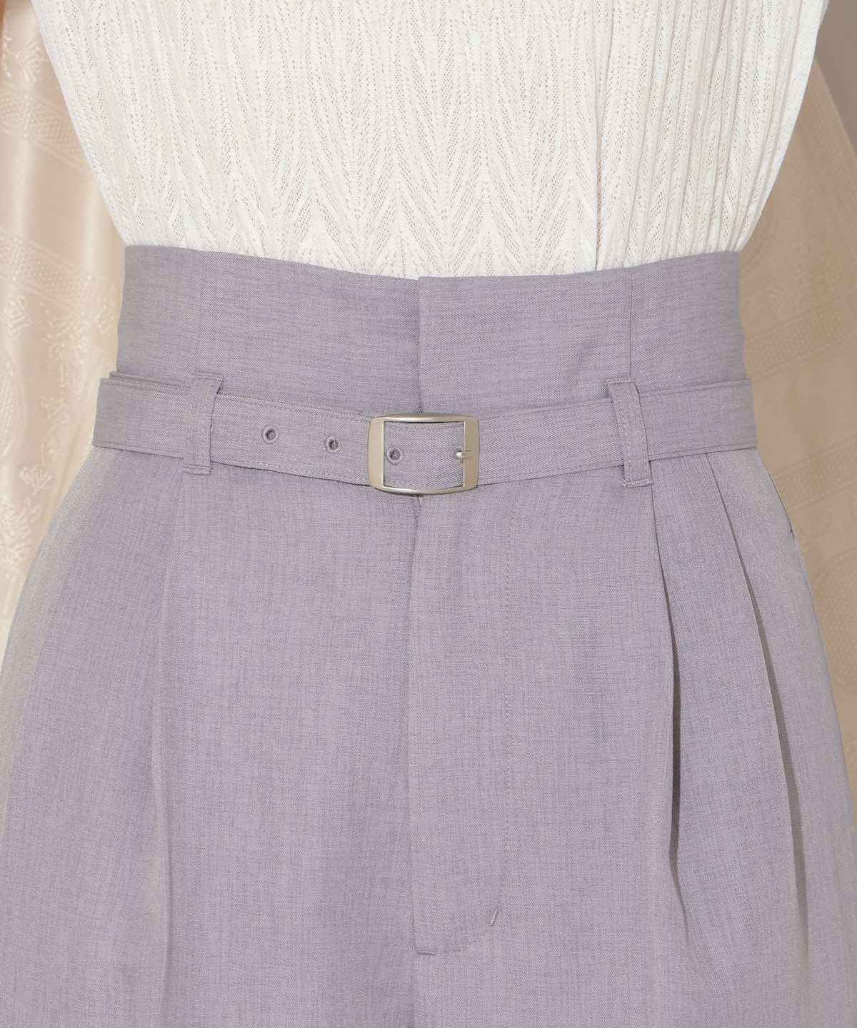 ベルト付きタックワイドパンツ