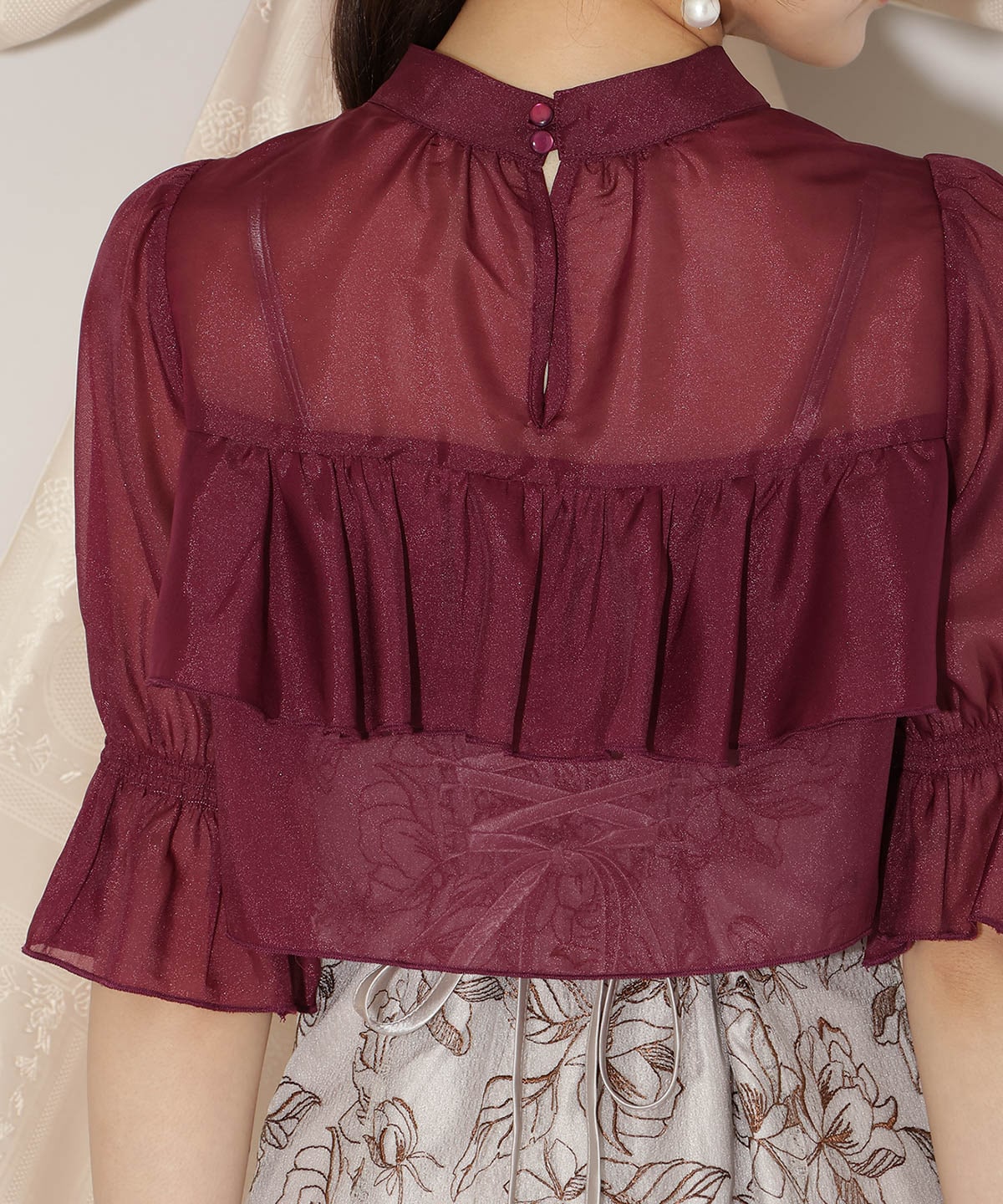 フリル切り替えシフォンブラウス