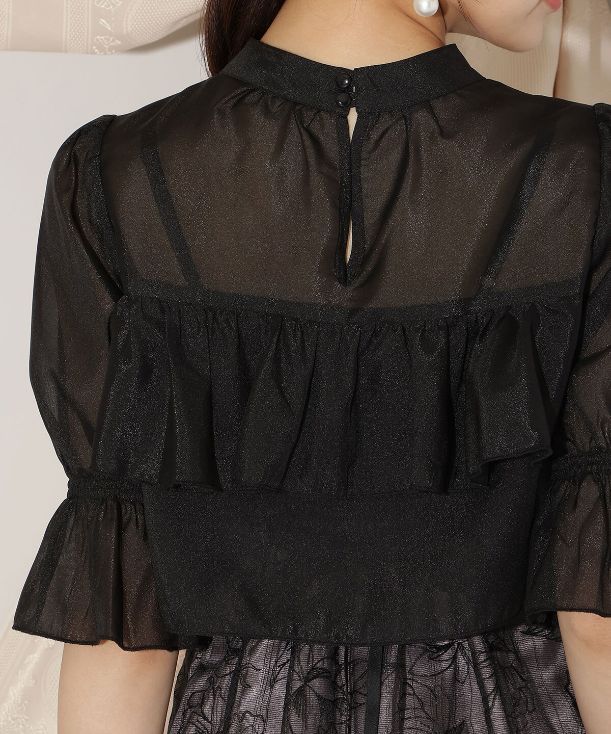 【再入荷予約受付中】フリル切り替えシフォンブラウス