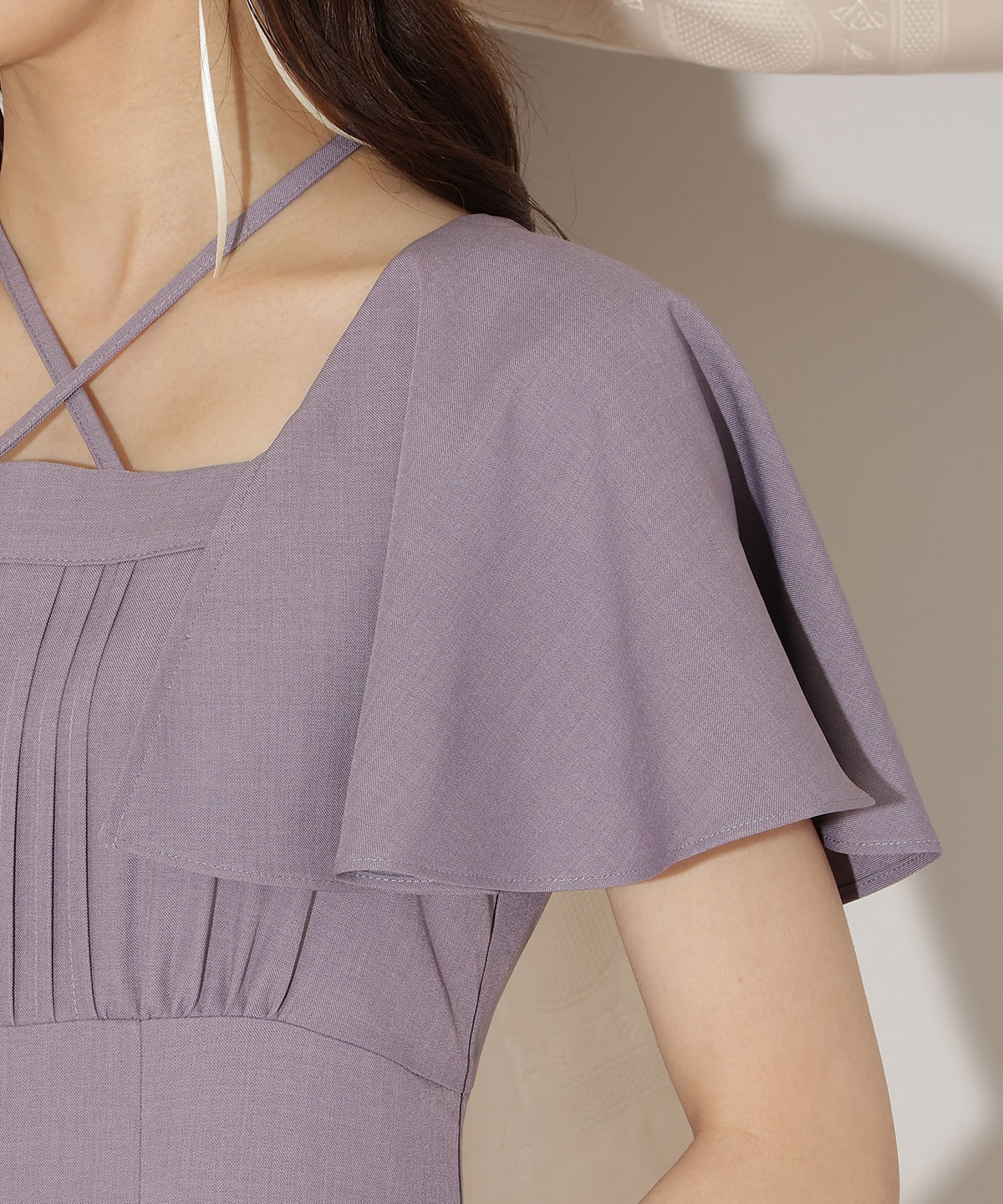 フレアースリーブティアードワンピース