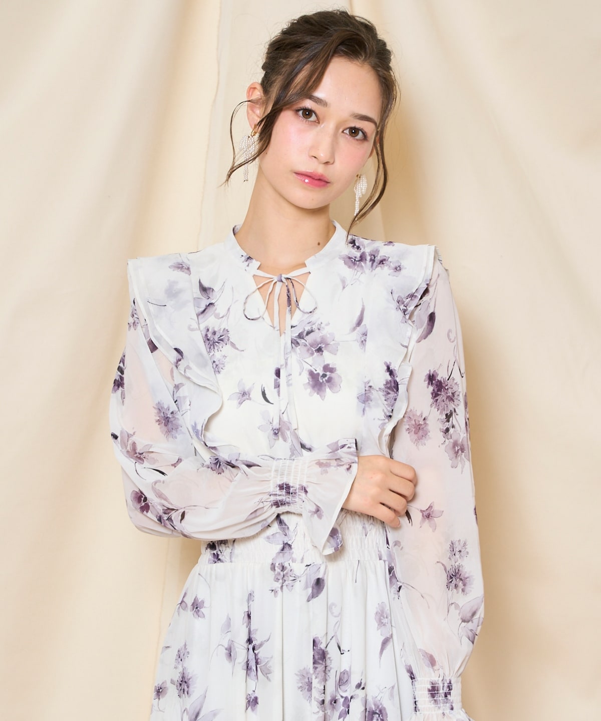 フラワープリントウエストシャーリングワンピース