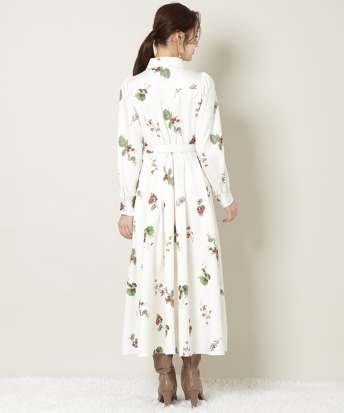 【12/5(fri)10時発売】ウィンターボタニカルリボンタイワンピース