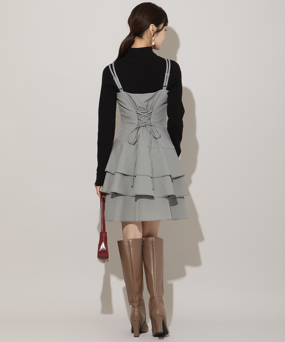 ダブルストラップアシンメトリーワンピース