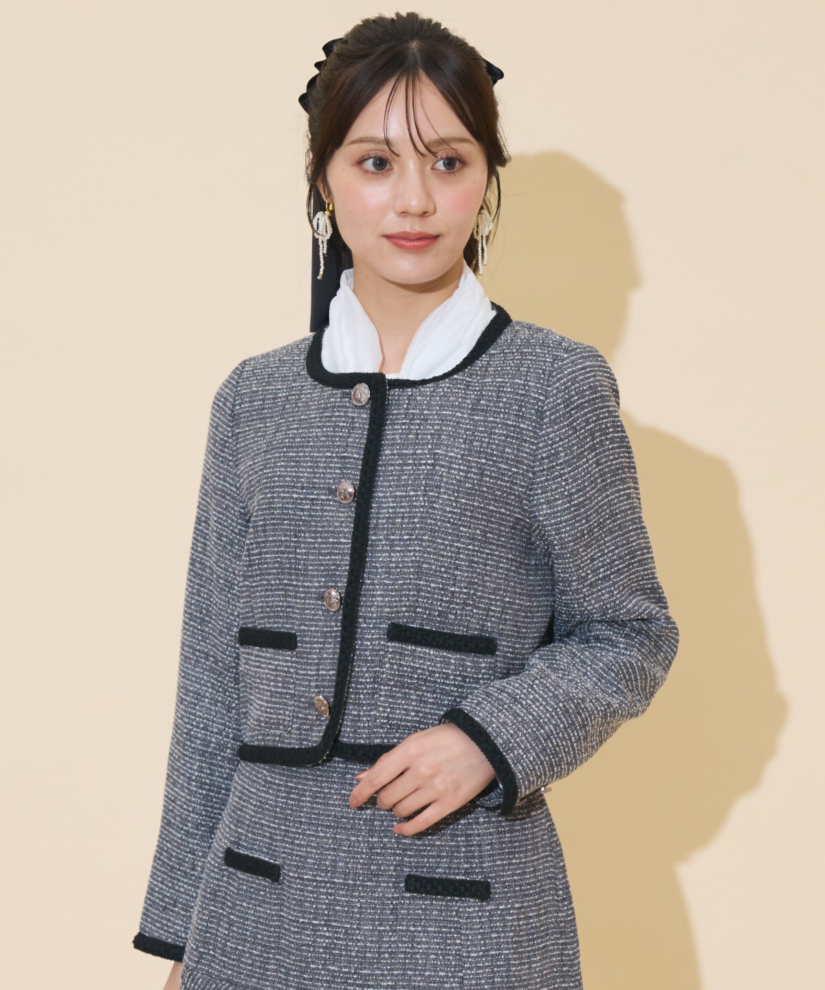 ブレードデザインノーカラーツイードジャケット