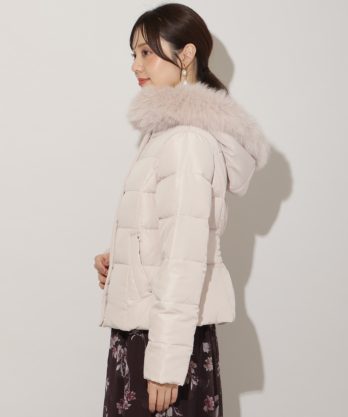 フードファーペプラムショートダウン