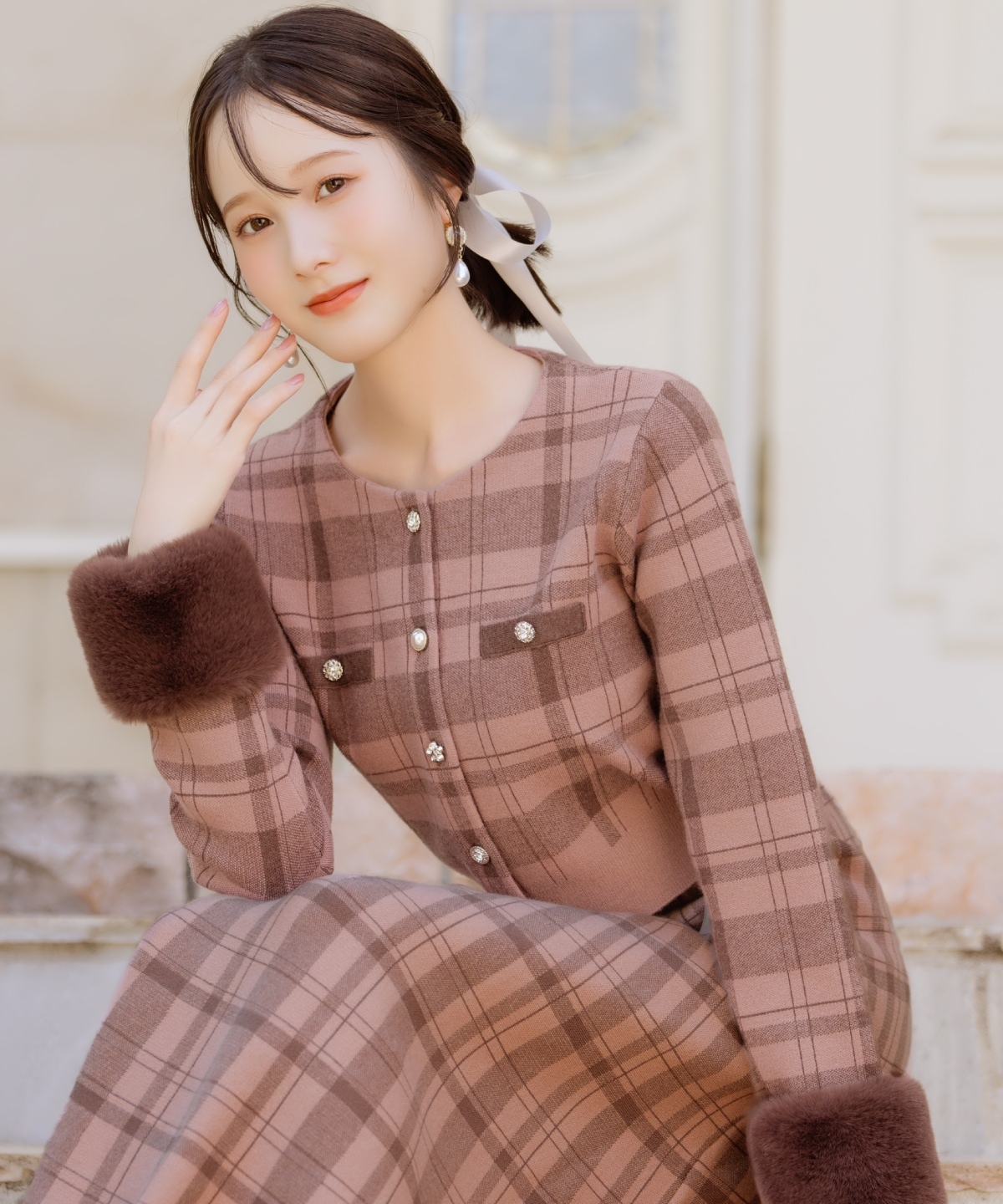 【10/17(fri)12時発売】チェック柄ファーカフスカーディガン