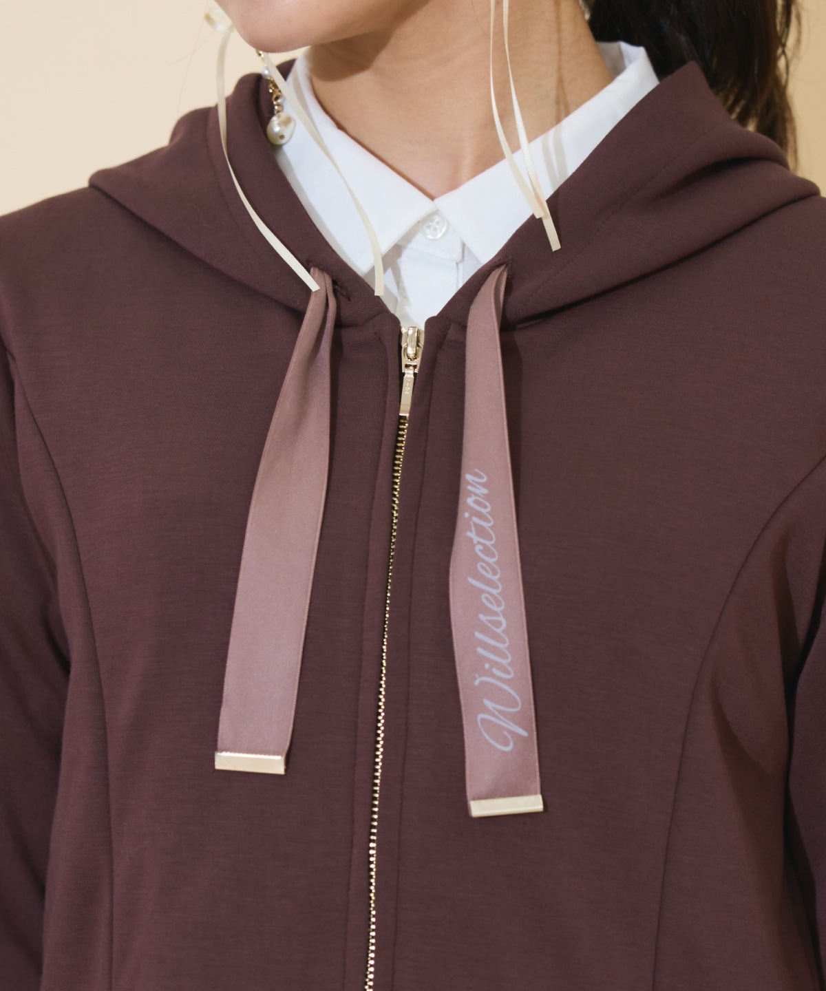 ペプラムパーカー