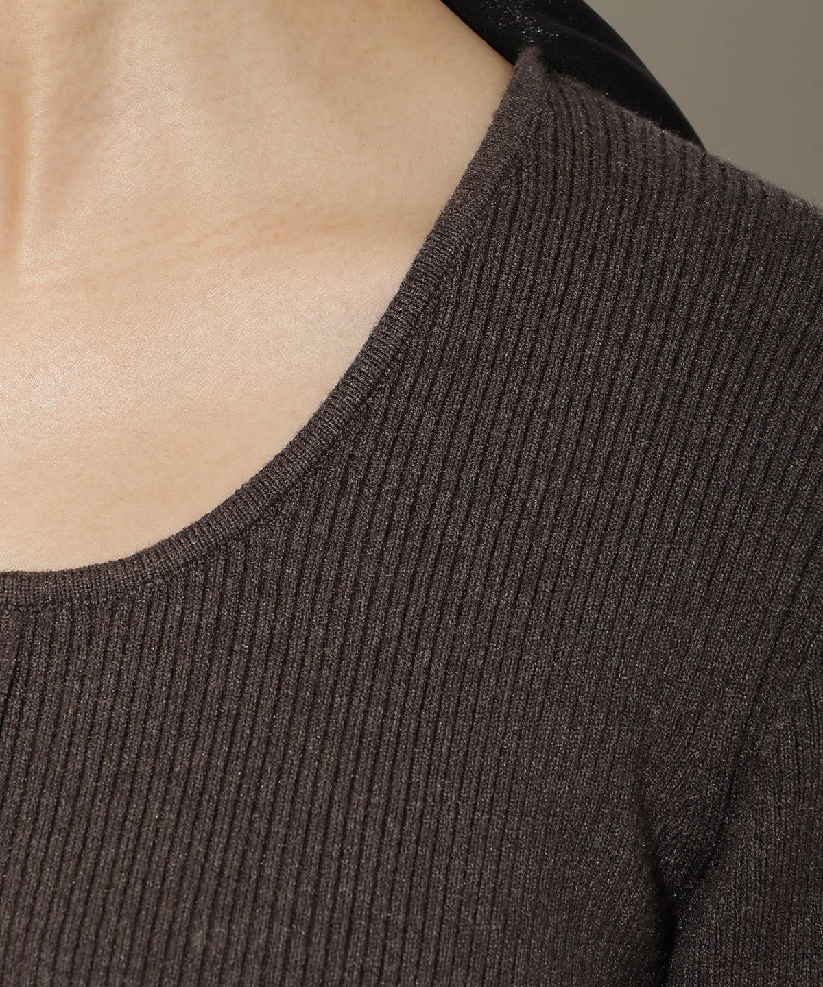 シアーリボンニット