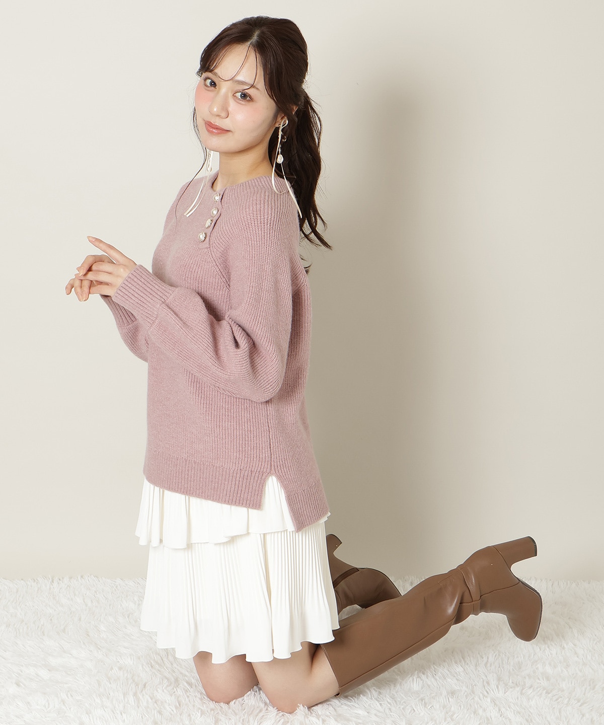 【KNIT PLEATS SET series】アソートボタンデザインニット