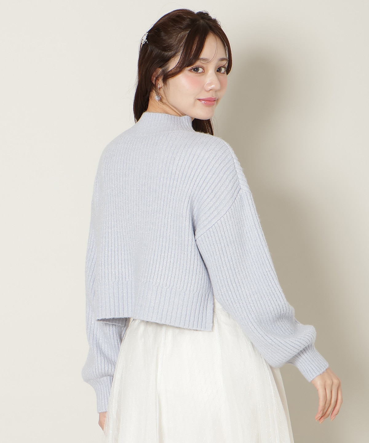 【12/5(fri)10時発売】ブローチ付きクロップドラメニット