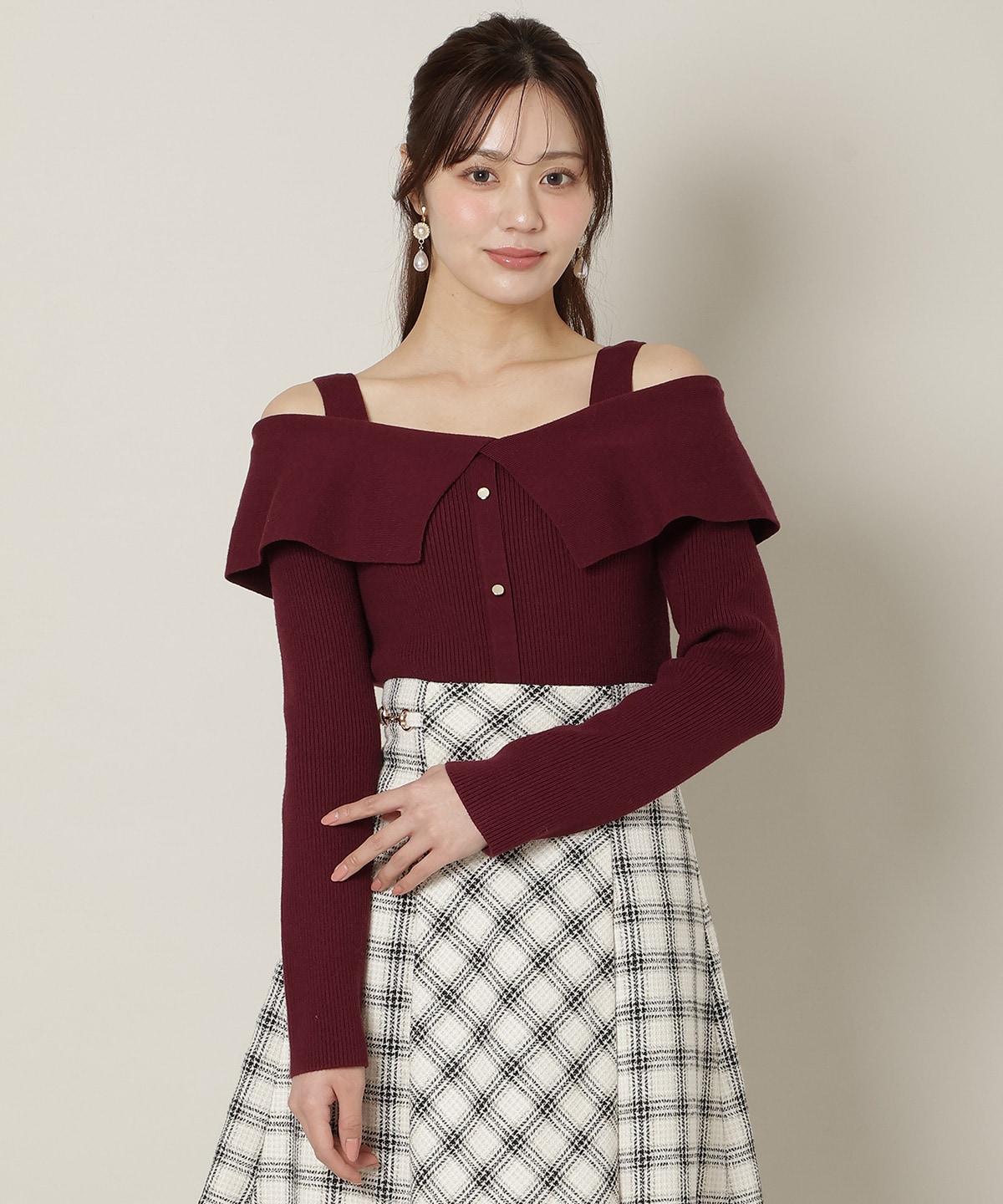 リボンオフショルニットプルオーバー