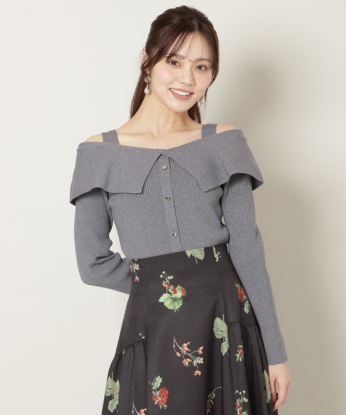 リボンオフショルニットプルオーバー