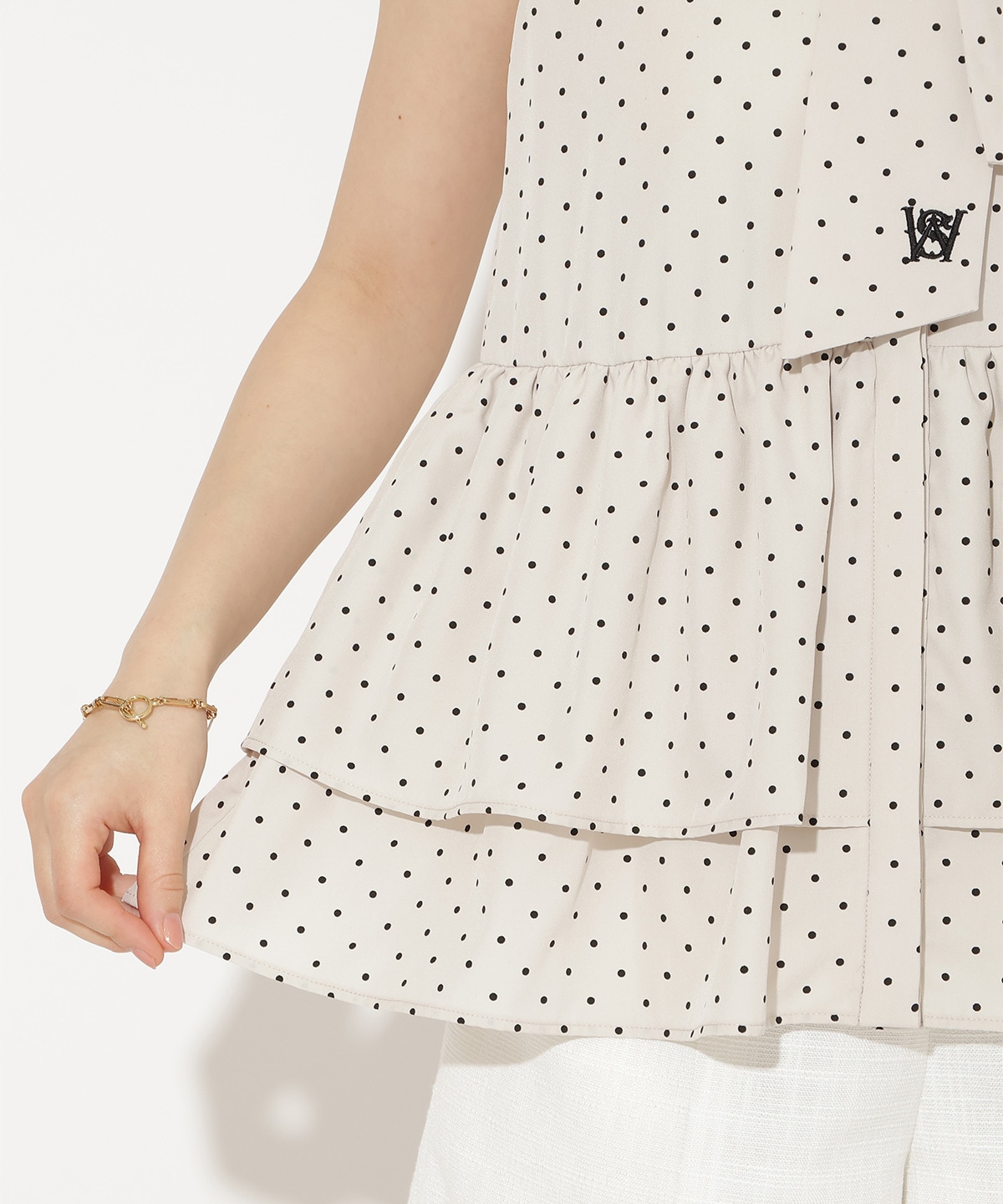 ティアードヘムリボンタイブラウス