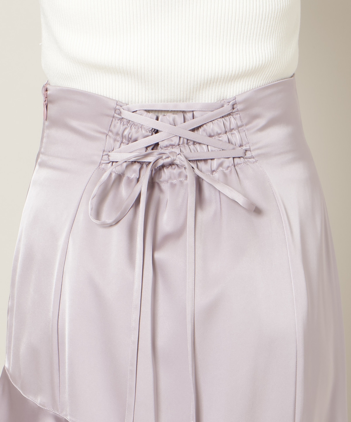 アシメラッフルサテンスカート