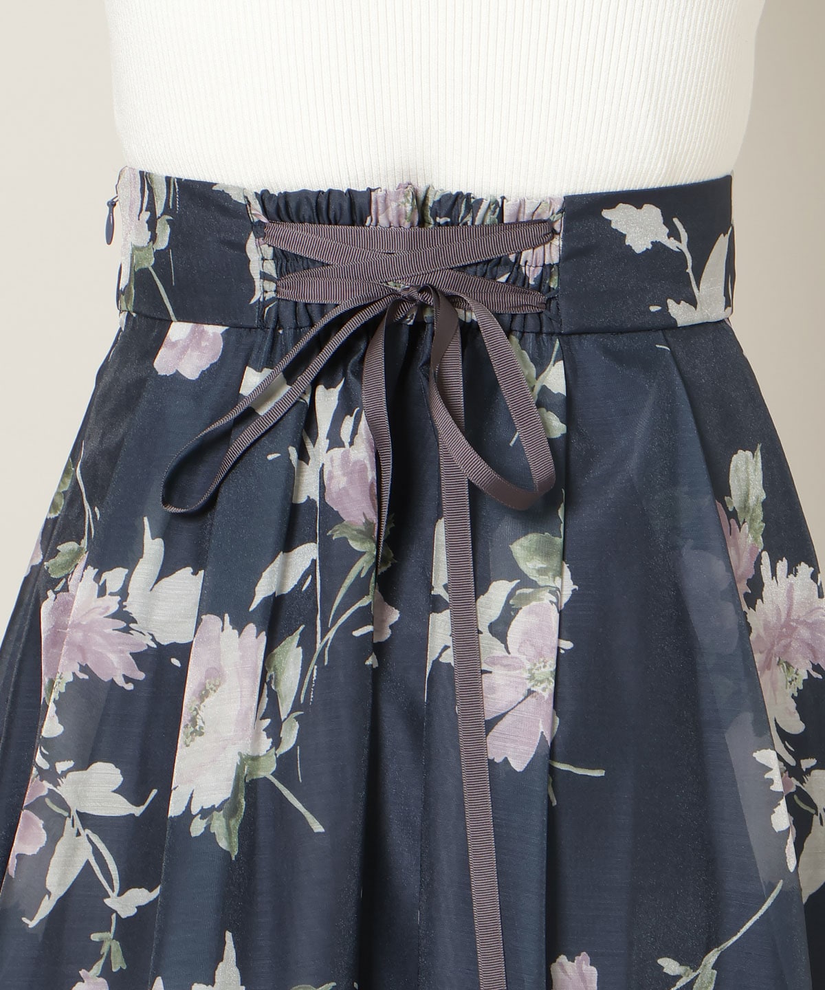 フラワープリントシアータックスカート