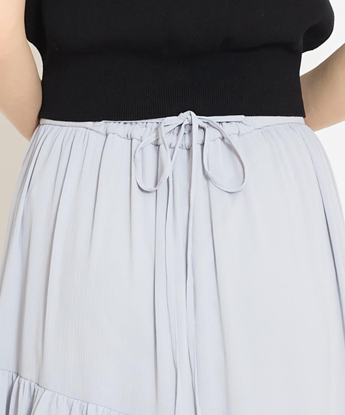 アシメティアードスカート