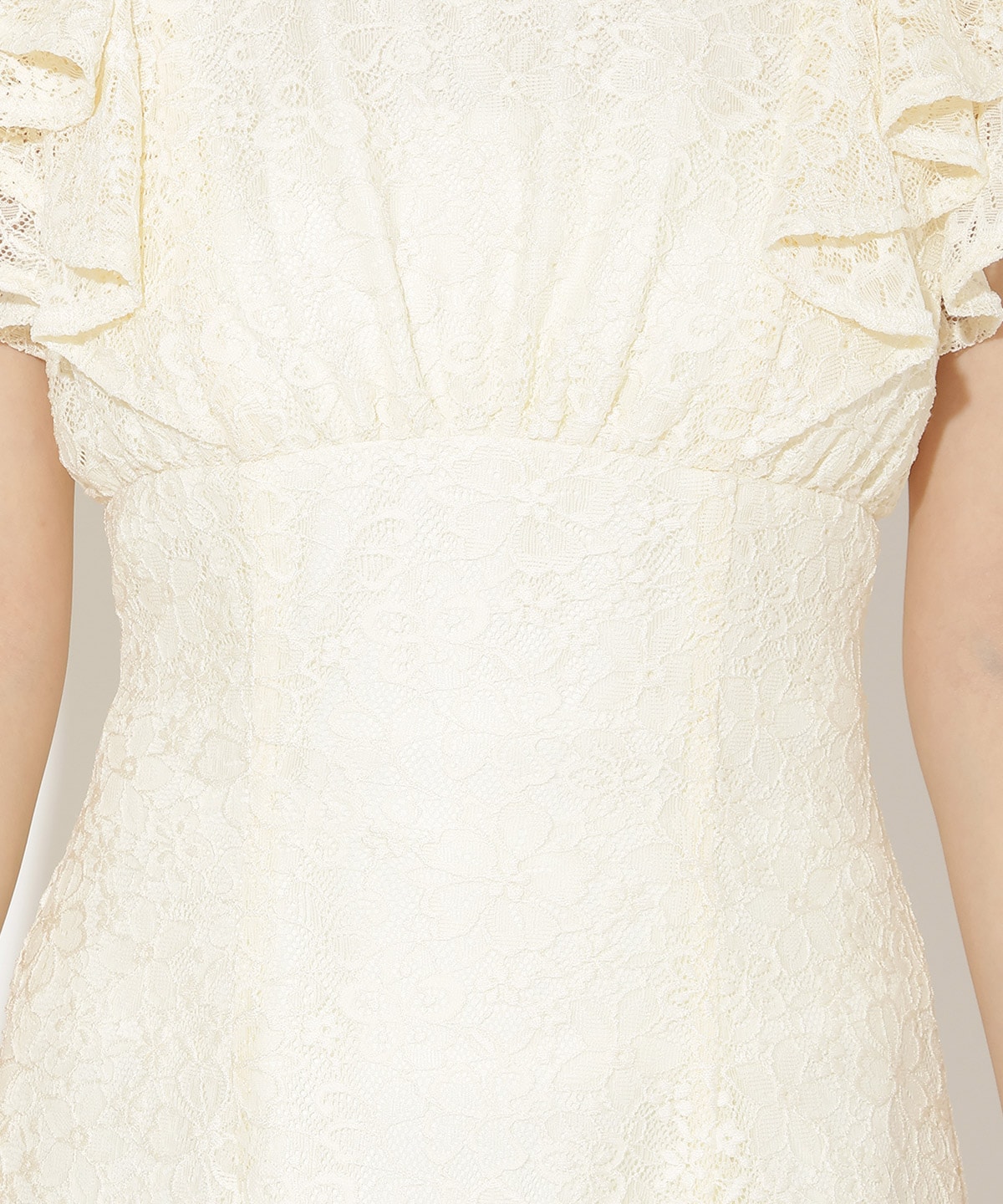 フリルスリーブフレアワンピース