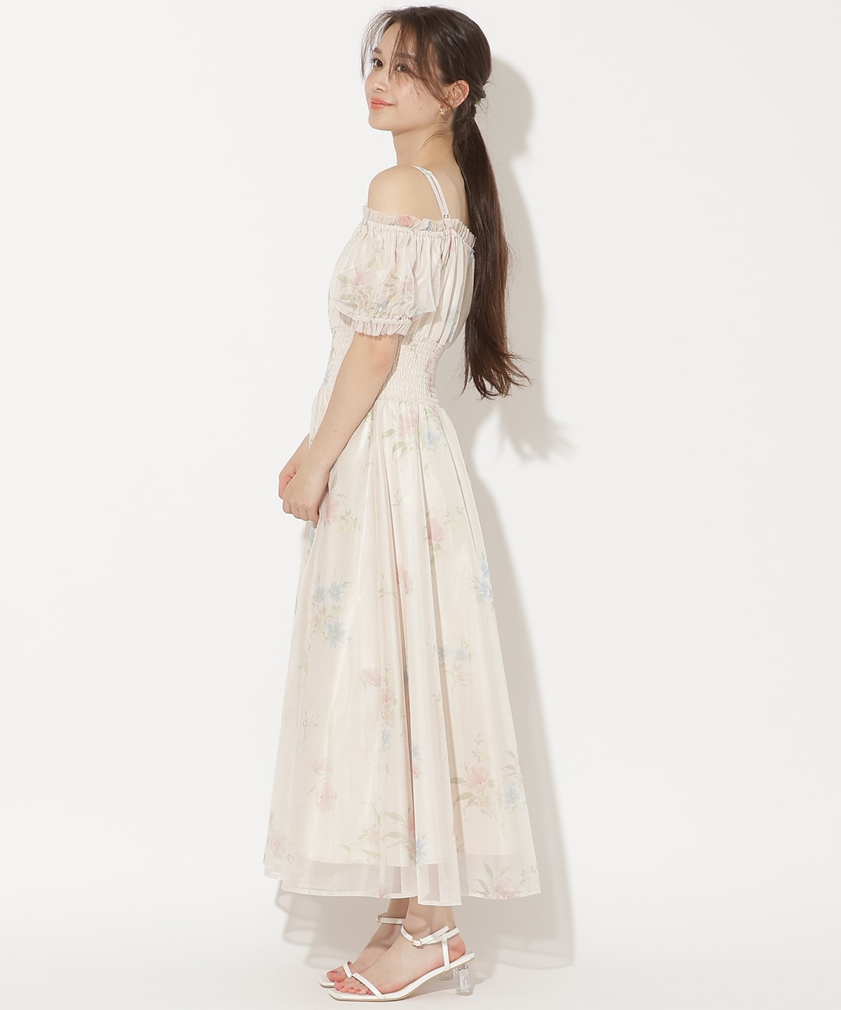 フラワーメッシュオフショルワンピース