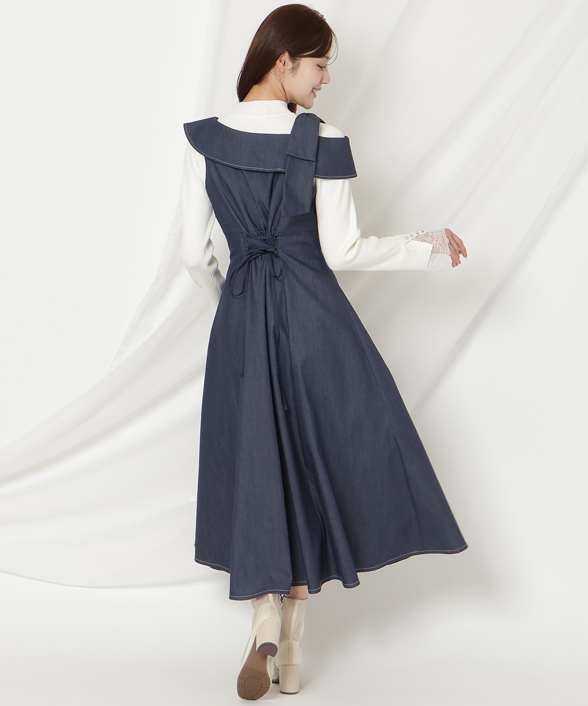 アシンメトリーリボンショルダーワンピース