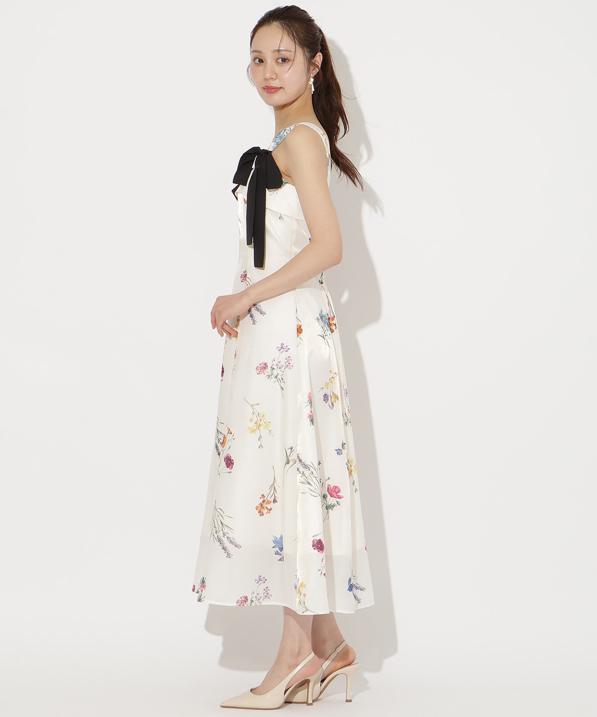 【3/12(thu)10時発売】ボタニカルフラワーシアータックワンピース