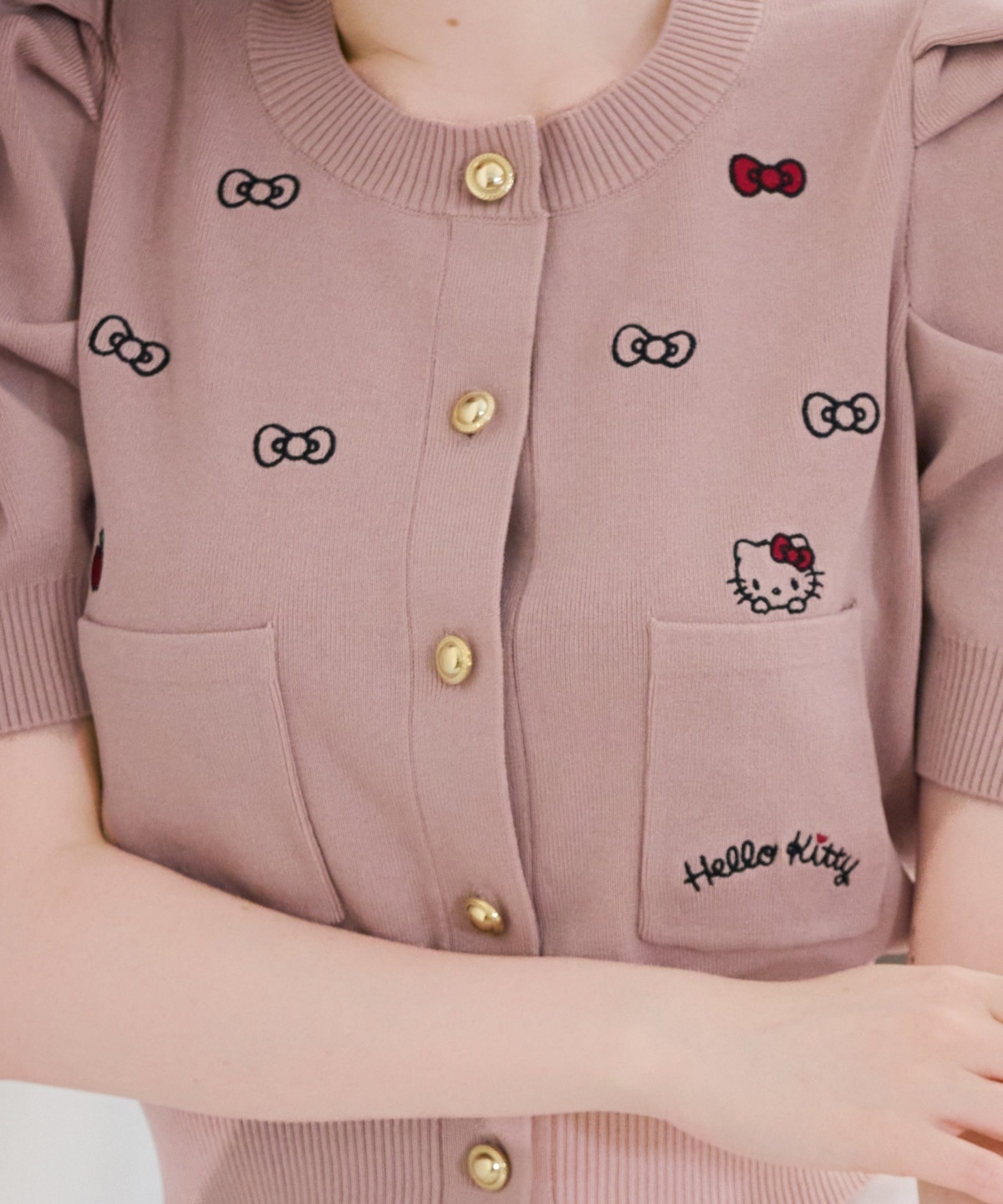 【7/16(thu)10時予約開始】WILLSELECTION×HELLO KITTY 刺繍ニットカーディガン